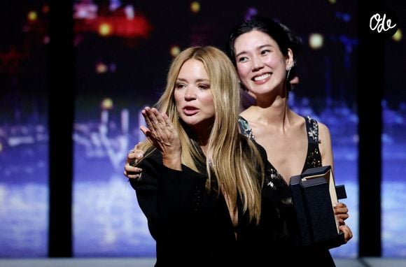 Virginie Efira,  Tao Okamoto - Photocall des lauréats des palmes du 79ème Festival International du Film de Cannes. Le 23 mai 2026 © Jacovides-Moreau / Bestimage