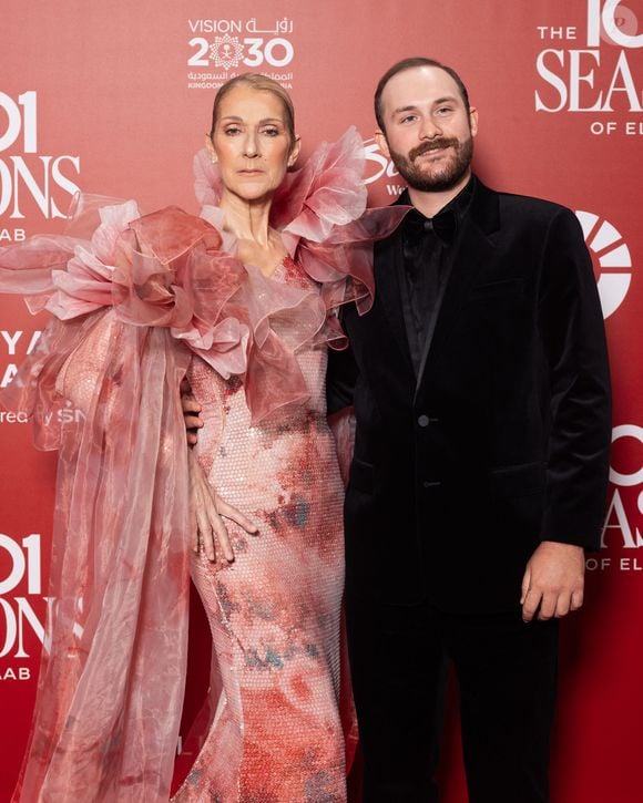 Celine Dion et son fils René-Charles Angélil au photocall du défilé anniversaire Elie Saab "1001 Seasons of Elie Saab" à l'espace "The Venue" à Riyad, Arabie saoudite le 13 novembre 2024.
© Tiziano Da Silva / Bestimage