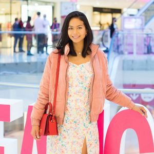 ...La reine de beauté a été submergée par la douleur.


Vaimalama Chaves, Miss France 2019, est la marraine de l'opération Fil rose. Le 16 octobre 2021 à Paris, France. Photo by Nasser Berzane/ABACAPRESS.COM