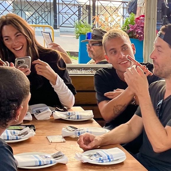 Tobey Maguire rencontre la petite amie de Leonardo DiCaprio : Vittoria Ceretti, à New York Backgrid USA / Bestimage