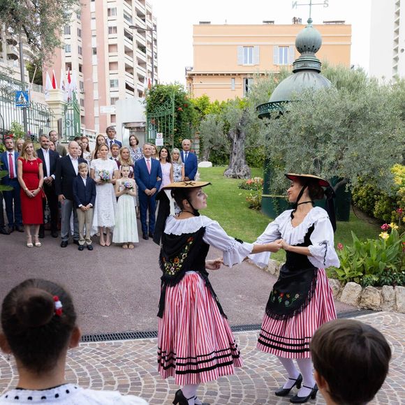 Le prince Albert II de Monaco, La princesse Charlène de Monaco avec leurs enfants le prince Jacques de Monaco, marquis des Baux et la princesse Gabriella de Monaco, comtesse de Carladès et Mélanie-Antoinette de Massy au 'Pique-nique des Monégasques’, Monaco. 6 septembre 2025© Olivier Huitel/Pool Monaco/Bestimage