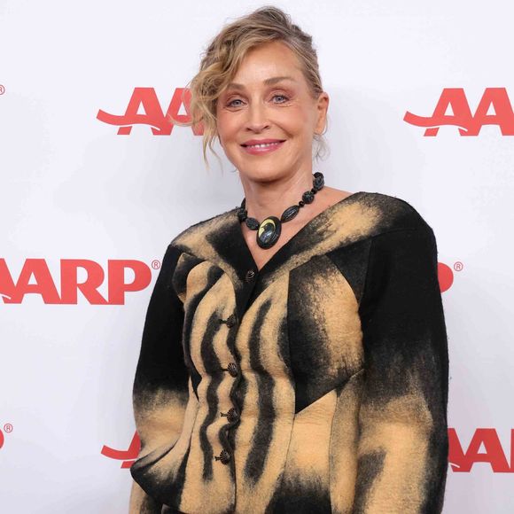 10 janvier 2026 - Beverly Hills, Californie - Sharon Stone. 2026 Annual Movies for Grownups Awards with AARP held at Beverly Wilshire, A Four Seasons Hotell in Beverly Hills.