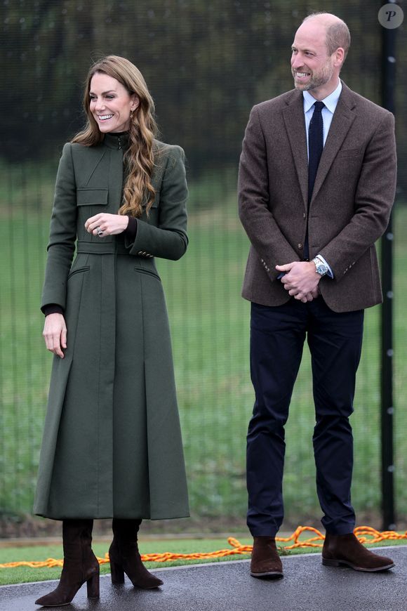 Le Prince et la Princesse de Galles observent un scénario d'entraînement lors d'une visite au Northern Ireland Fire and Rescue Service Learning and Development College près de Cookstown, Co Tyrone.  14 octobre 2025. 

Photo by Chris Jackson/PA Wire/ABACAPRESS.COM
