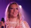 Aujourd'hui, les proches de Loana organisent ses obsèques.

Concert de Eryl Prayer (sosie d'Elvis Priesley) lors de la tournée "Elvis Tour intimiste" avec la participation de Loana au bateau théâtre "Le Nez Rouge" à Paris, le 26 juin 2021. © Christophe Clovis / Bestimage No web pour Belgique et Suisse