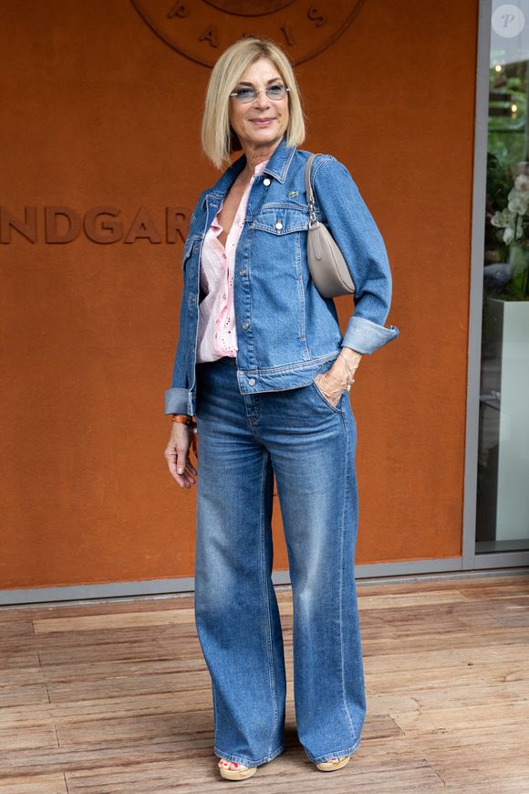 Michèle Laroque au village lors des Internationaux de France de Tennis de Roland Garros 2026. Paris, le 2 juin 2026.
© Jacovides-Moreau / Bestimage