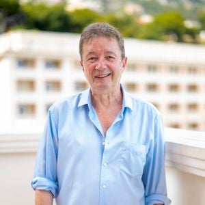 Depuis 1988, il est en couple avec une certaine Cécile
Exclusif - Frédéric Bouraly - Les célébrations lors de la Rencontre Fan lors du 64ème Festival de Télévision de Monte Carlo au Grimaldi Forum de Monaco le 15 juin 2025.
Pierre Perusseau / Osuna / Bestimage