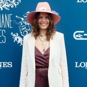 Vanille Clerc (fille de Julien Clerc et de Virginie Coupérie-Eiffel) - People au prix de Diane à l'hippodrome de Chantilly, France, le 16 juin 2024. © Christophe Clovis / Bestimage