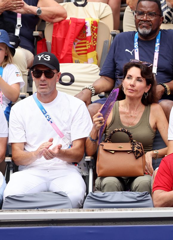 “Je viens au Palace Merano au moins deux fois par an pendant une semaine, 10 jours, en famille ou avec mes proches”, explique Zinedine Zidane

Zinedine Zidane et sa femme Véronique - Célébrités assistent à la victoire de Rafael Nadal et Carlos Alcaraz face à T. Griekspoor et W. Koolhof lors des Jeux Olympiques de Paris2024 (JO) le 30 juillet 2024. © Jacovides-Perusseau/Bestimage