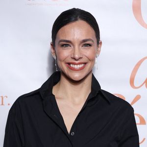 Marine Lorphelin a tourné le dos à Paris pour une nouvelle vie en Suisse. 

Marine Lorphelin (Miss France 2013) lors de la première édition du gala caritatif 'le Gala du 12 Fevrier au profit des grands brûlés dans les salons de l'Hotel Royal Monceau. © Denis Guignebourg/BestImage