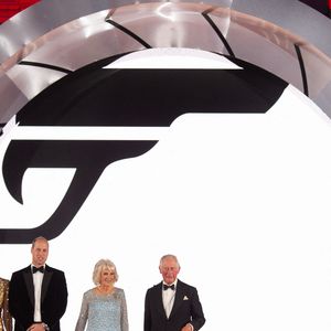 En tant que président des Bafta, le prince assiste régulièrement à des événements liés au cinéma : on se souvient notamment de la présence de l'héritier lors de l'avant-première mondiale de "James Bond", en 2021.

Le prince William, duc de Cambridge, Catherine Kate Middleton, duchesse de Cambridge, Camilla Parker Bowles, duchesse de Cornouailles, le prince Charles, prince de Galles lors de l'avant-première mondiale du film "James Bond - Mourir peut attendre (No Time to Die)" au Royal Albert Hall à Londres le 28 septembre 2021. Action Press / Bestimage