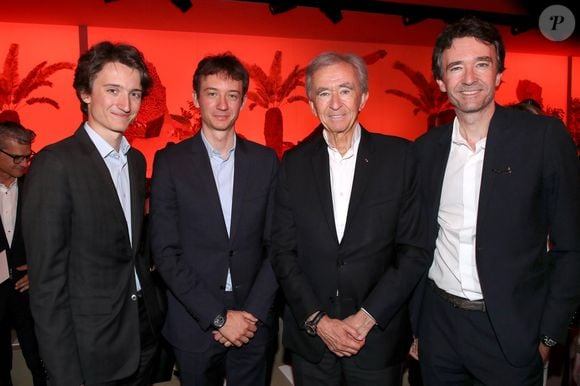 Jean Arnault, Frédéric Arnaul, Bernard Arnault et Antoine Arnault au défilé de mode Christian Dior collection Haute Couture Automne/Hiver 2023/24 lors de la Fashion Week de Paris (PFW), à Paris, France, le 3 juillet 2023. © Borde-Rindoff/Bestimage