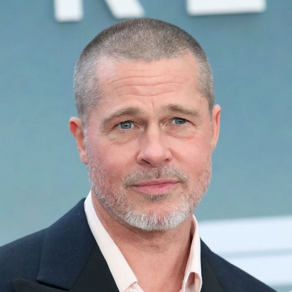 Alors que Brad Pitt a renoncé à la garde partagée de ses enfants, laissant ainsi derrière lui sa bataille judiciaire avec son ex Angelina Jolie, la césure entre ses enfants et lui continue de grandir.

New York, NY - La première mondiale d'Apple Original Films et Warner Bros. Pictures à Times Square à New York. © Backgrid USA / Bestimage

Sur la photo : Brad Pitt