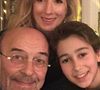 Sa femme comédienne l’a encouragé à ne pas abandonner.

Patrick Paroux (Camping Paradis) avec sa femme Anne-Cécile Crapie et leur fils - Instagram