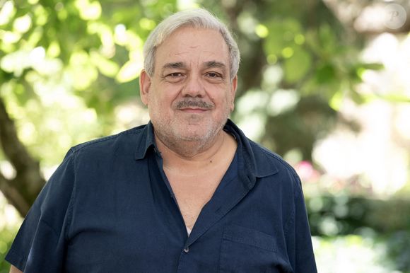 Pour conclure sur le sujet, l’acolyte de Bernard Campan et Pascal Légitimus a déclaré : "Je crois que je suis un bon papa".

Didier Bourdon assiste au photocall A l'ancienne lors du 17e Festival du film francophone d'Angoulême le 28 août 2024 à Angoulême, France. Photo by David NIVIERE/ABACAPRESS.COM
