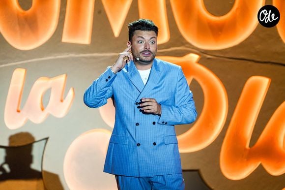 Kev Adams - Jour 2 - Enregistrement de l'émission "L'humour à la plage" pour le 1er festival de Juan les Pins à la pinède Gould le 5 juillet 2024.

© JR Santini / Bruno Bebert / Bestimage