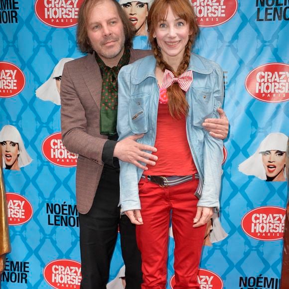 Philippe Katerine et Julie Depardieu à la générale du nouveau show du Crazy Horse avec Noémie Lenoir à Paris, le 2 juin 2013.

© Agence / Bestimage