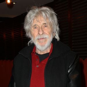 Exclusif - Pierre Richard - Cérémonie de remise de l’insigne de Chevalière des Arts et des Lettres de Mathilda May au théâtre du Rond-Point à Paris le 4 avril 2024 © Guirec Coadic / Bestimage