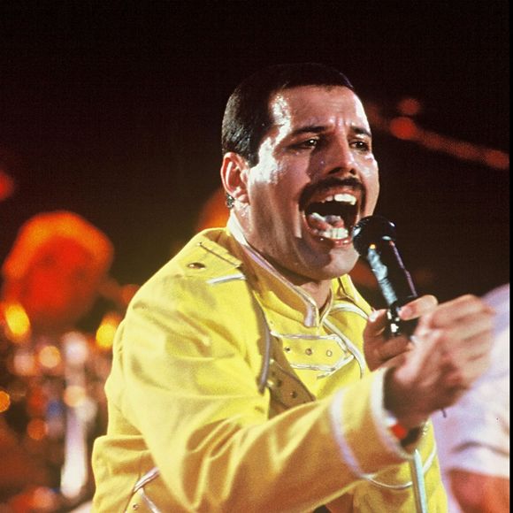 Archives - Fredie Mercury à Wembley. BestImage