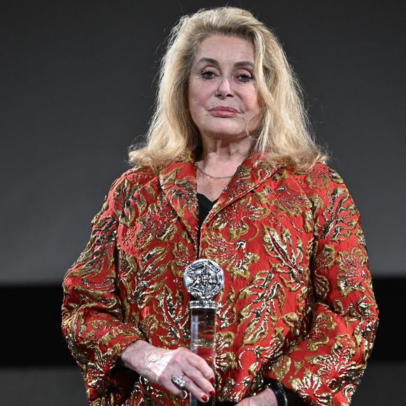Catherine Deneuve - Remises de prix lors du 71ème Taormina Film Festival à Taormine (Italie) le 11 juin 2025. © SGP / BESTIMAGE
