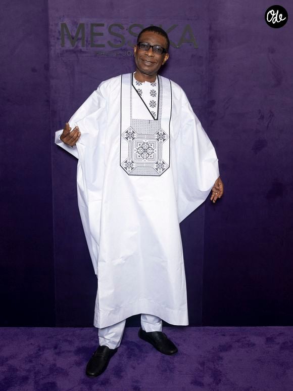 Youssou N’Dour au photocall du défilé Messika Collection Femme Prêt-à-Porter Printemps/Eté 2026 lors de la Fashion Week de Paris (PFW), au Musée des Arts décoratifs, à Paris, France, le 13 octobre 2025. © Olivier Borde/Bestimage