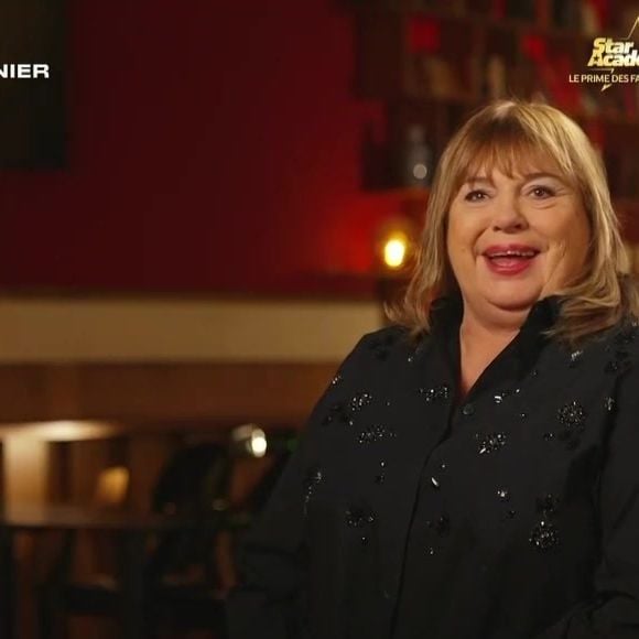 Michèle Bernier était l'invitée d'Isabelle Ithurburu sur TF1.

Michèle Bernier dans 50 minutes inside. Photo : Capture d'écran/TF1