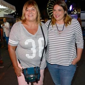 Michele Bernier et sa fille Charlotte Gaccio - Inauguration de le Fete a Neu-Neu a Paris
La Fete à Neu-Neu aussi appelee la Fete au Bois revient au Bois de Boulogne.
Paris le 30 Aout 2013  
AGENCE / BESTIMAGE