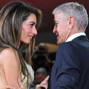 George Clooney et sa femme Amal Alamuddin Clooney à la projection de "Wolfs" lors du 81ème festival international du film de Venise, la Mostra le 1er septembre 2024.