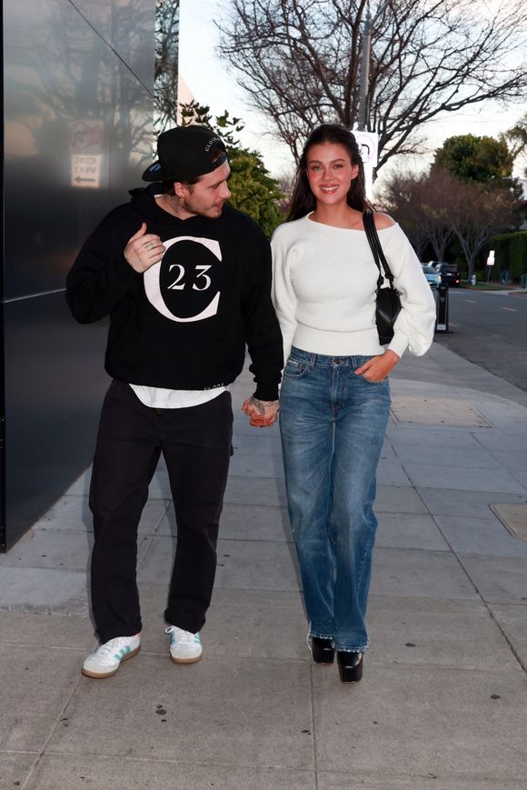 Brooklyn Bekcham et sa femme Nicola Peltz étaient absents d’une fête en l’honneur de David Beckham pour cette raison

Brooklyn Bekcham et sa femme Nicola Peltz à Beverly Hills. Backgrid USA / Bestimage