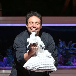 Exclusif - Bruno Salomone durant la 3eme soirée de la 1ere édition du festival Les Théâtrales d'Eze en plein air à l'oppidum du Col d'Eze avec la pièce "Au Scalpel", le 7 août 2023.
© Bruno Bebert /