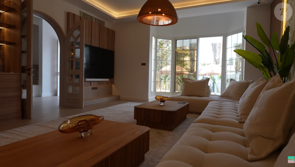 "Home tour" de Thibault Garcia sur YouTube