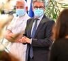 À l'hôpital, ils sont principalement pris en charge après un problème de santé aigu.

Olivier Guerin, chef du pôle gériatrie du CHU de Nice, président de la Société française de gériatrie et nouveau membre du Conseil Scientifique gouvernemental, et Bernard Gonzalez, le préfet des Alpes-Maritimes, durant le point presse à la préfecture des Alpes-Maritimes, à Nice, France, le 22 février 2021, sur l'évolution de la situation sanitaire dans le département et sur les nouvelles mesures sanitaires qui vont s'appliquer pendant les prochains 15 jours. © Bruno Bebert/Bestimage