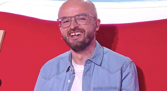 Le candidat est présent quotidiennement au sein du programme depuis le 6 septembre 2025

Vincent, champion de "Tout le monde veut prendre sa place"
Crédit : Tout le monde veut prendre sa place / France 2