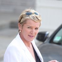 Élise Lucet : Sa sœur Sophie est une pointure dans sa discipline