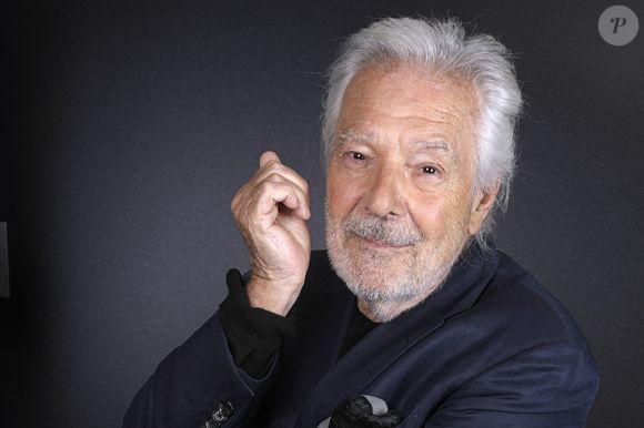 Exclusif - Portrait de Pierre Arditi lors de l'enregistrement de l'émission "Chez Jordan de Luxe" à Paris. Le 14 mai 2024. © Cédric Perrin / Bestimage