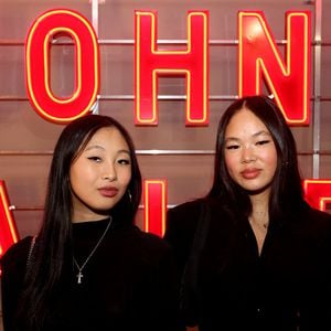 Exclusif - Jade et Joy Hallyday - Vernissage de l'exposition "Johnny Hallyday, l'exposition" au Palais des Expositions à Paris. Le 21 décembre 2023
© Dominique Jacovides / Bestimage