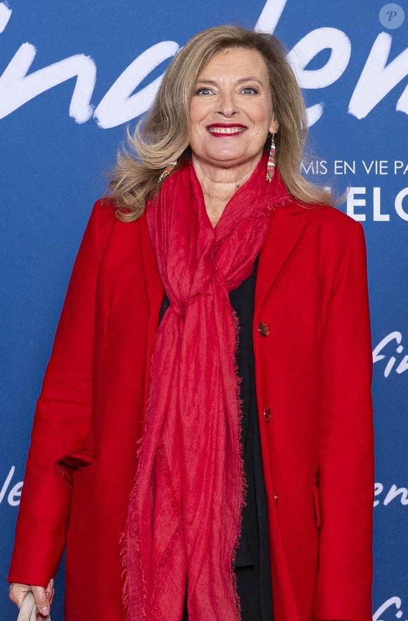“Il ne me restait que peu de temps pour valider les préceptes de notre ouvrage”, s’amuse Valérie Trierweiler

Valérie Trierweiler - Avant-première du film "Finalement" de C. Lelouch qui fête son 87ème anniversaire au Grand Rex à Paris le 30 octobre 2024. © Pierre Perusseau/Bestimage