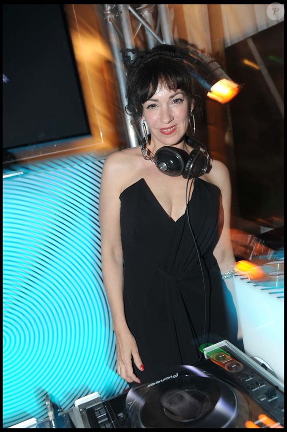 Béatrice Ardisson
Angeli
