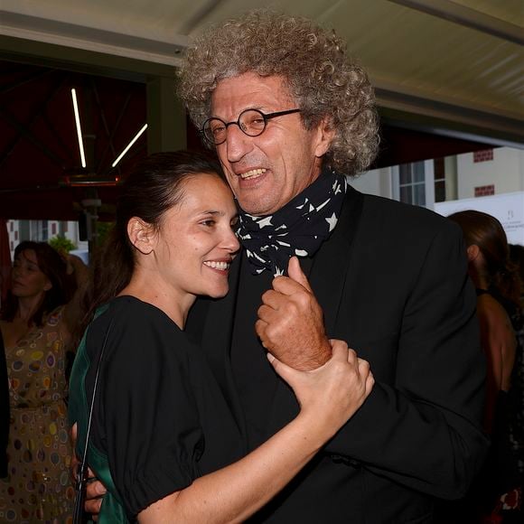 Virginie Ledoyen et Élie Chouraqui - Inauguration de l'hôtel Barrière Le Normandy à Deauville, le 18 juin 2016. 

© Coadic Guirec/Bestimage