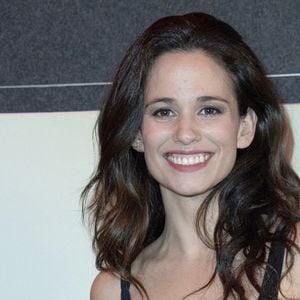 Lucie Lucas lors de la première du film « Marcher sur l'eau » au cinéma MK2 Odéon à Paris, en France, le 8 novembre 2021. Copyright : Aurore Maréchal/ABACAPRESS.COM