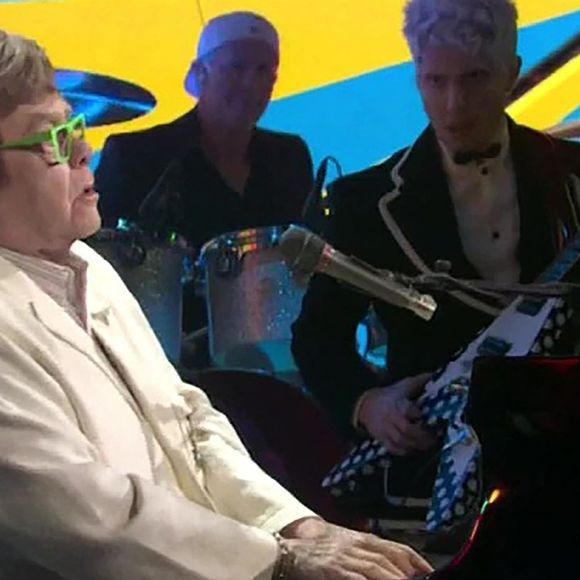 Elton John sur le plateau de la NBC le 6 avril 2025.



Photo : Backgrid UK/ Bestimage
