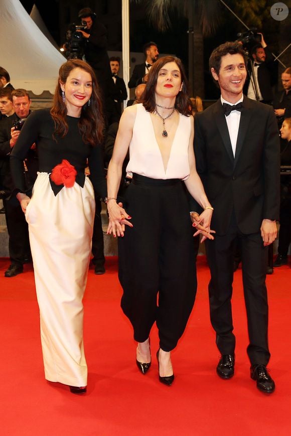 Anaïs Demoustier, Valérie Donzelli, Jérémie Elkaïm - Montée des marches du film "Marguerite & Julien" lors du 68 ème Festival International du Film de Cannes, à Cannes le 19 mai 2015.