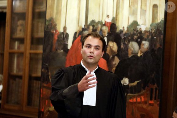 Exclusif - Charles Consigny, 11e Secrétaire de la Conférence - Bernard Tapie intervient lors de la promotion 2020 de la conférence des avocats du barreau de Paris, 11e séance du premier tour, à la bibliothèque de l'ordre à Paris. Le 7 septembre 2020. © Dominique Jacovides / Bestimage