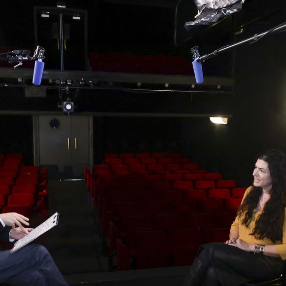 Exclusif - Bernard Montiel, Élise Boghossian lors de l'enregistrement de l'émission Olympiascope présentée par B.Montiel à la Comédie de Paris le 6 mars 2025.  Cette émission sera diffusée le 1er juillet 2025. © Jack Tribeca/Bestimage