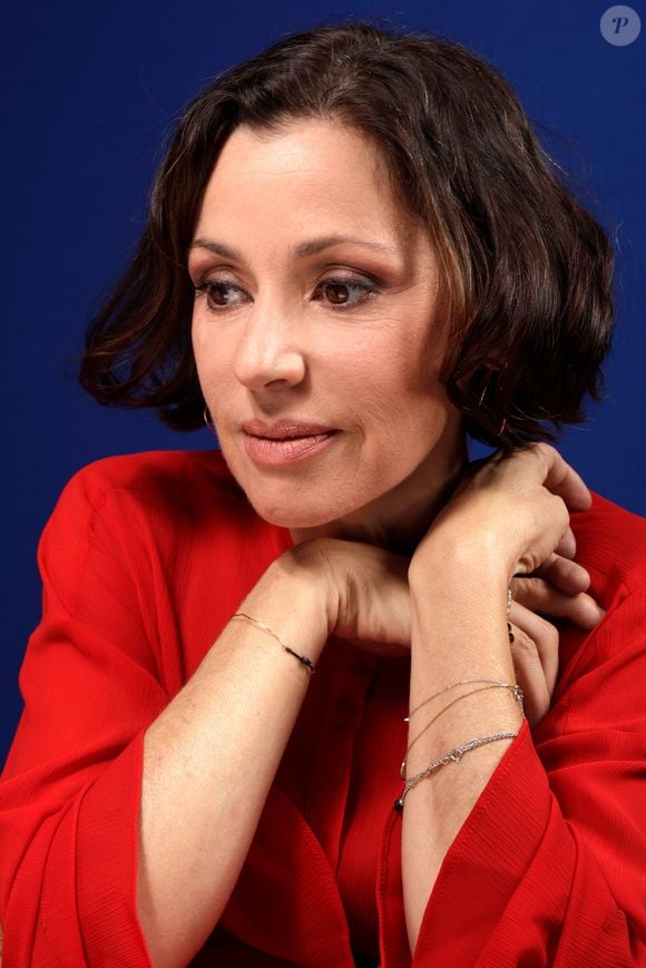 Tina Arena pose lors d'une séance de portrait à Paris, France, en mars 2018. Photo par VIM/ABACAPRESS.COM