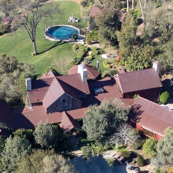 Exclusif - Vues aériennes de la nouvelle maison de Ryan Gosling et de sa compagne Eva Mendes à Santa Barbara. Le couple, parents de deux enfants, a récemment vendu sa villa de Los Angeles. Le 4 février 2022.
©Backgrid USA / Bestimage