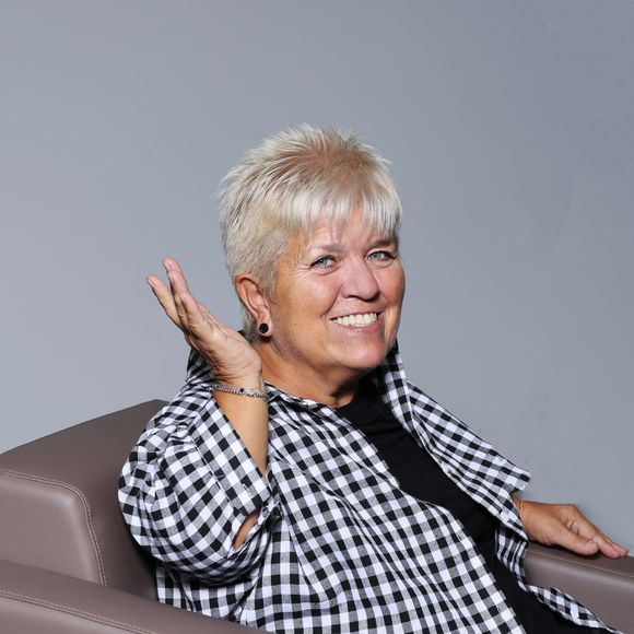 Reste à savoir si elle a raison 
Exclusif - Rendez-vous avec Mimie Mathy, marraine de la 3ème édition du festival, à l'occasion de la 3ème édition du festival Histoires de Femmes à Dreux. Le 21 octobre 2023
© Denis Guignebourg / Bestimage