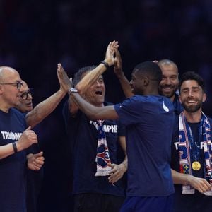Ousmane Dembélé  - Célébration de la victoire du Paris Saint-Germain en finale de la ligue des champions au Parc des Princes à Paris le 1er juin 2025.

© Jeremy Melloul / Bestimage