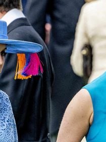 Le prince Andrew cueilli par la police à son domicile : Ses filles Beatrice et Eugenie d’York évincées d'un grand événement