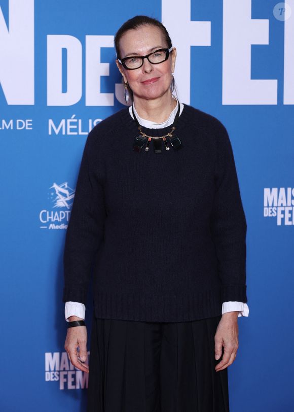 Carole Bouquet lors de la première du film 'La maison des femmes' au cinéma Pathé Palace le 19 Février 2026 à Paris.

© Denis Guignebourg / BestImage
