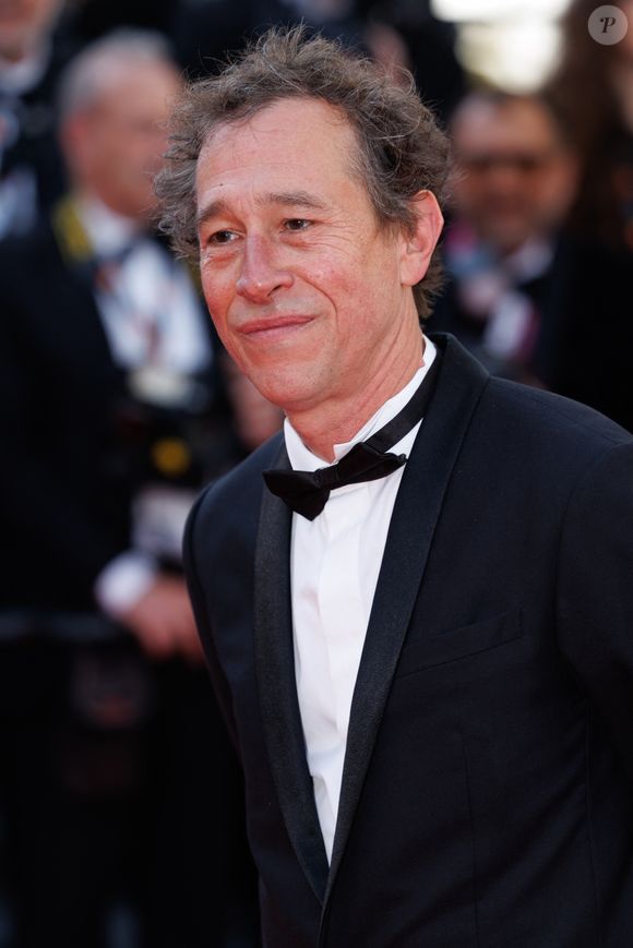 Bertrand Bonello - Montée des marches de la cérémonie de clôture du 78ème Festival International du Film de Cannes, au Palais des Festivals à Cannes. Le 24 mai 2025
© Jacovides-Moreau / Bestimage